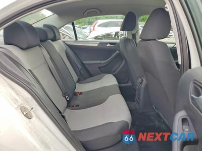Zdjęcie 10 z 12 samochodu: 2018 VOLKSWAGEN JETTA S VIN:3VW2B7AJ7JM252097 - miniatura