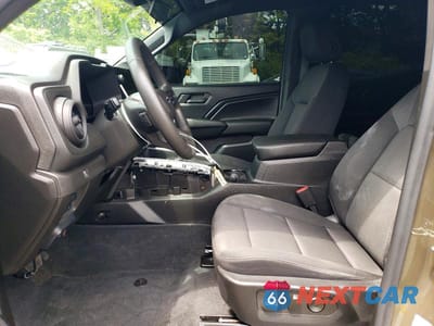 Zdjęcie 7 z 12 samochodu: 2023 CHEVROLET COLORADO TRAIL BOSS VIN:1GCPTEEK9P1139013 - miniatura