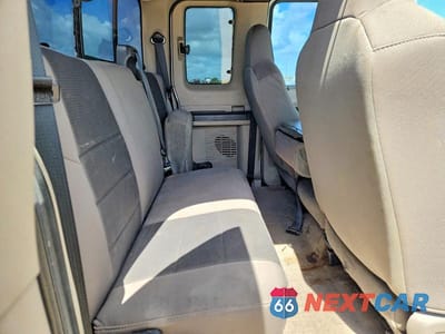 Zdjęcie 10 z 12 samochodu: 2010 FORD F250 SUPER DUTY VIN:1FTSX2BR3AEA53162 - miniatura