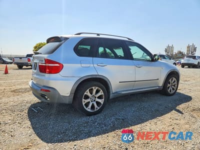 Trzecie zdjęcie samochodu z tyłu: 2007 BMW X5 4.8I VIN:5UXFE835X7LZ43179 - miniatura