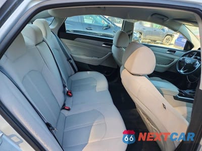 Zdjęcie 10 z 12 samochodu: 2018 HYUNDAI SONATA SEL VIN:5NPE34AF2JH618741 - miniatura