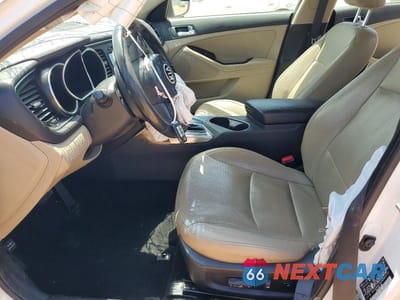 Zdjęcie 7 z 12 samochodu: 2014 KIA OPTIMA EX VIN:5XXGN4A7XEG260771 - miniatura
