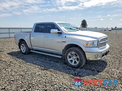 Czwarte zdjęcie samochodu z boku: 2016 RAM 1500 LARAMIE VIN:1C6RR7NM8GS185843 - miniatura
