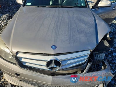 Zdjęcie 11 z 12 samochodu: 2009 MERCEDES-BENZ C 300 VIN:WDDGF54X59F233762 - miniatura