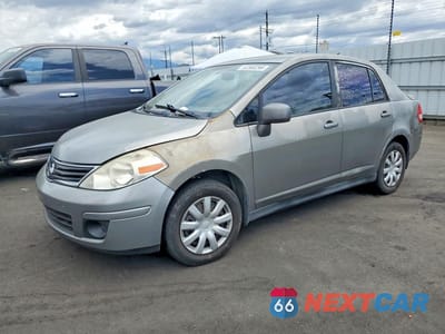 2010 NISSAN VERSA 1.8 S 3N1BC1AP7AL437003 - główne zdjęcie licytacji z USA - miniatura
