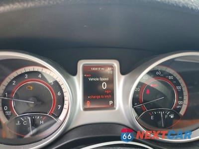 Zdjęcie 9 z 13 samochodu: 2018 DODGE JOURNEY SE VIN:3C4PDCAB0JT382510 - miniatura