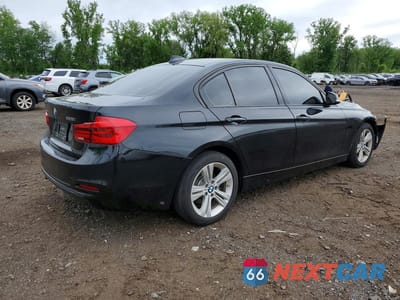 Trzecie zdjęcie samochodu z tyłu: 2016 BMW 328 XI SULEV VIN:WBA8E3G58GNT77807 - miniatura