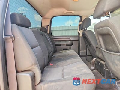 Zdjęcie 10 z 12 samochodu: 2013 CHEVROLET SILVERADO K1500 LT VIN:3GCPKSE73DG257830 - miniatura