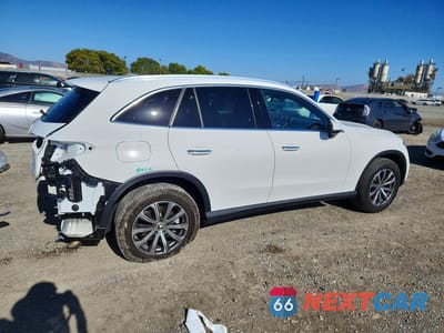 Trzecie zdjęcie samochodu z tyłu: 2023 MERCEDES-BENZ GLC 300 VIN:W1NKM4GB8PF048020 - miniatura