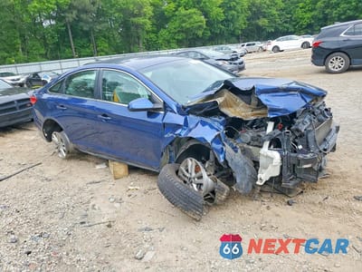 Czwarte zdjęcie samochodu z boku: 2016 HYUNDAI SONATA SE VIN:5NPE24AFXGH366202 - miniatura