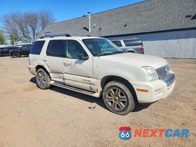 Czwarte zdjęcie samochodu z boku: 2007 MERCURY MOUNTAINEER PREMIER VIN:4M2EU48E77UJ15077 - miniatura