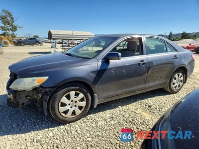 2011 TOYOTA CAMRY LE 4T1BF3EK8BU620220 - główne zdjęcie licytacji z USA - miniatura