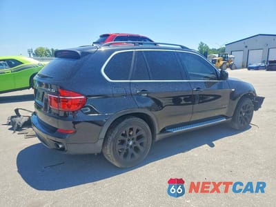 Trzecie zdjęcie samochodu z tyłu: 2013 BMW X5 XDRIVE35I VIN:5UXZV4C54DL994128 - miniatura
