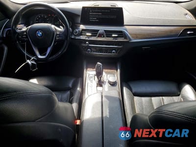 Zdjęcie 8 z 12 samochodu: 2018 BMW 530E VIN:WBAJA9C54JB253497 - miniatura