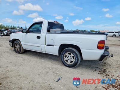 Drugie zdjęcie samochodu z przodu: 2003 CHEVROLET SILVERADO C1500 VIN:1GCEC14V93Z276380 - miniatura