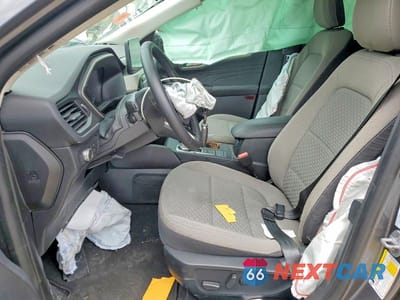 Zdjęcie 7 z 13 samochodu: 2021 FORD ESCAPE SE VIN:1FMCU0G62MUB20565 - miniatura