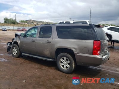 Drugie zdjęcie samochodu z przodu: 2013 GMC YUKON XL K1500 SLT VIN:1GKS2KE7XDR303782 - miniatura