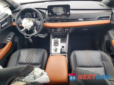 Zdjęcie 8 z 13 samochodu: 2023 MITSUBISHI OUTLANDER SEL VIN:JA4J4VA85PZ044747 - miniatura