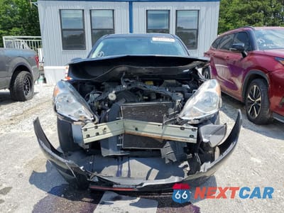 Piąte zdjęcie samochodu w środku: 2017 NISSAN VERSA 1.6 SV VIN:3N1CN7AP3HL832422 - miniatura