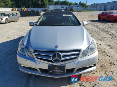 Piąte zdjęcie samochodu w środku: 2011 MERCEDES-BENZ E 350 VIN:WDDKK5GF4BF059794 - miniatura