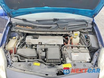 Zdjęcie 11 z 13 samochodu: 2011 TOYOTA PRIUS TWO VIN:JTDKN3DU3B0294506 - miniatura