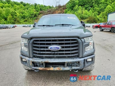 Piąte zdjęcie samochodu w środku: 2017 FORD F150 SUPER CAB VIN:1FTFX1EGXHKC00076 - miniatura