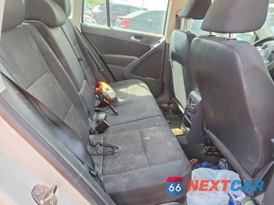 Zdjęcie 11 z 13 samochodu: 2015 VOLKSWAGEN TIGUAN S VIN:WVGBV7AX0FW512888 - miniatura
