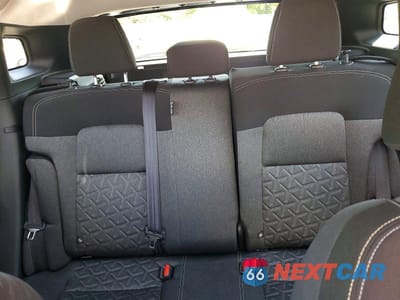 Zdjęcie 10 z 13 samochodu: 2025 NISSAN KICKS SV VIN:3N8AP6CBXSL326303 - miniatura