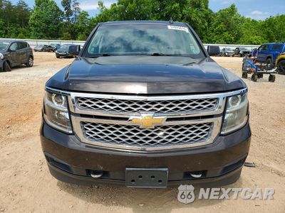 Piąte zdjęcie samochodu w środku: 2018 CHEVROLET SUBURBAN K1500 LT VIN:1GNSKHKC2JR194527 - miniatura