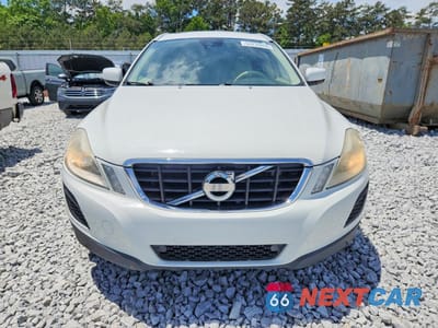 Piąte zdjęcie samochodu w środku: 2012 VOLVO XC60 3.2 VIN:YV4952DL5C2317951 - miniatura