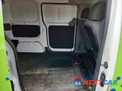 Zdjęcie 11 z 13 samochodu: 2019 NISSAN NV200 DELIVERY VAN VIN:3N6CM0KN6KK696723 - miniatura