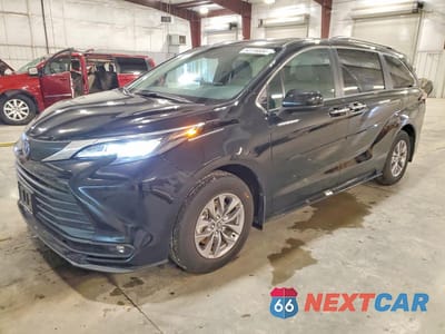 2025 TOYOTA SIENNA XLE 7-PASSENGER 5TDYSKFC0SS224329 - główne zdjęcie licytacji z USA - miniatura