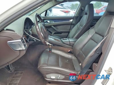 Zdjęcie 7 z 13 samochodu: 2010 PORSCHE PANAMERA S VIN:WP0AB2A7XAL061412 - miniatura