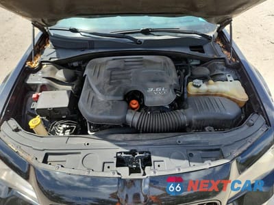 Zdjęcie 11 z 12 samochodu: 2019 CHRYSLER 300 S VIN:2C3CCABGXKH590716 - miniatura