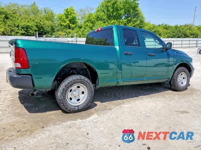 Trzecie zdjęcie samochodu z tyłu: 2022 RAM 1500 CLASSIC TRADESMAN VIN:1C6RR7FG9NS173951 - miniatura