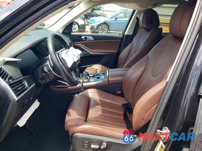 Zdjęcie 7 z 13 samochodu: 2020 BMW X7 XDRIVE40I VIN:5UXCW2C05L9A00189 - miniatura