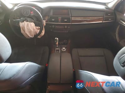 Zdjęcie 8 z 13 samochodu: 2008 BMW X5 VIN:5UXFE43538L027888 - miniatura