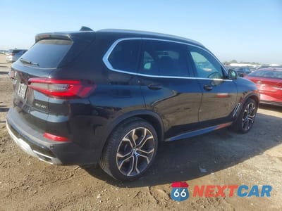 Trzecie zdjęcie samochodu z tyłu: 2022 BMW X5 XDRIVE40I VIN:5UXCR6C00N9N37423 - miniatura