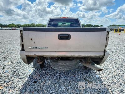 Zdjęcie 6 z 13 samochodu: 2007 CHEVROLET SILVERADO K2500 HEAVY DUTY VIN:1GCHK29U67E158726 - miniatura