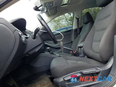 Zdjęcie 7 z 12 samochodu: 2016 VOLKSWAGEN JETTA SE VIN:3VWD67AJ9GM302424 - miniatura