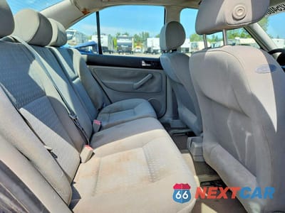 Zdjęcie 10 z 12 samochodu: 2003 VOLKSWAGEN JETTA GL VIN:3VWRK69M53M198079 - miniatura