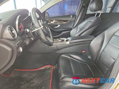 Zdjęcie 7 z 12 samochodu: 2015 MERCEDES-BENZ C 300 VIN:55SWF4JB3FU085294 - miniatura