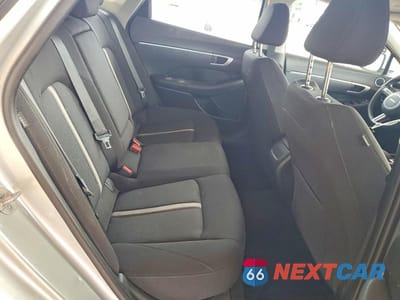 Zdjęcie 10 z 13 samochodu: 2025 HYUNDAI SONATA SEL VIN:KMHL64JA0SA429934 - miniatura