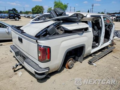 Trzecie zdjęcie samochodu z tyłu: 2017 GMC SIERRA K1500 DENALI VIN:3GTU2PEJ2HG123036 - miniatura