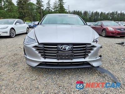 Piąte zdjęcie samochodu w środku: 2021 HYUNDAI SONATA SE VIN:5NPEG4JA0MH091456 - miniatura