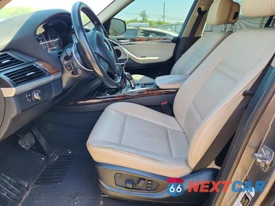 Zdjęcie 7 z 12 samochodu: 2012 BMW X5 XDRIVE35I VIN:5UXZV4C58CL767121 - miniatura