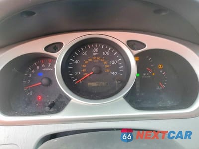 Zdjęcie 9 z 13 samochodu: 2004 TOYOTA HIGHLANDER BASE VIN:JTEDP21A240004827 - miniatura