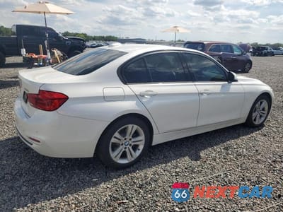 Trzecie zdjęcie samochodu z tyłu: 2016 BMW 328 I SULEV VIN:WBA8E9G53GNT84618 - miniatura