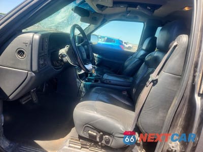 Zdjęcie 7 z 12 samochodu: 2000 CHEVROLET SILVERADO K1500 VIN:1GCEK19T3YE104726 - miniatura