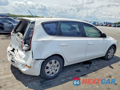 Trzecie zdjęcie samochodu z tyłu: 2011 HYUNDAI ELANTRA TOURING GLS VIN:KMHDB8AEXBU098868 - miniatura